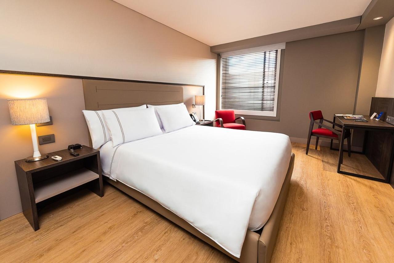 Hotel Habitel Prime Богота Экстерьер фото