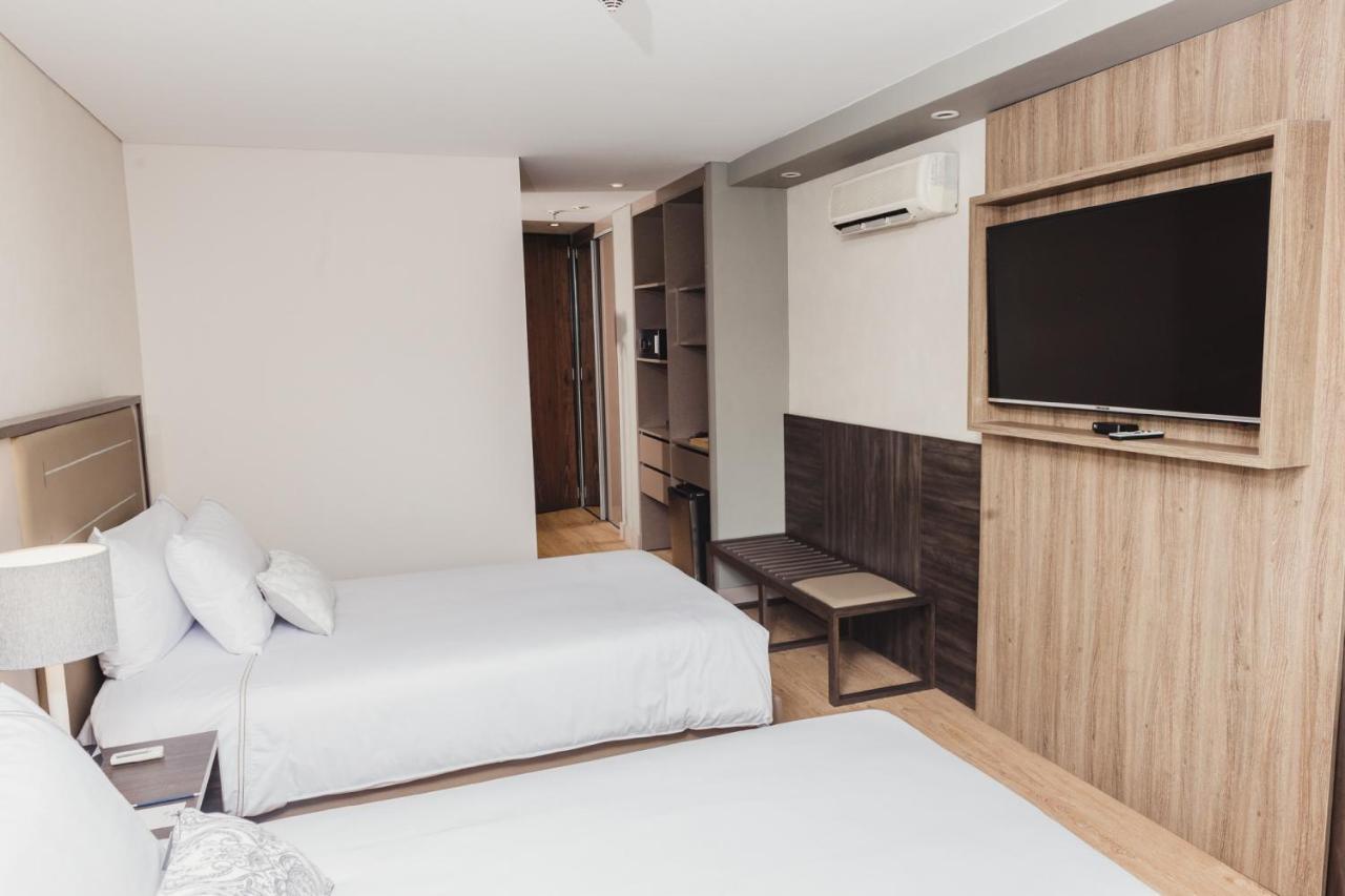 Hotel Habitel Prime Богота Экстерьер фото