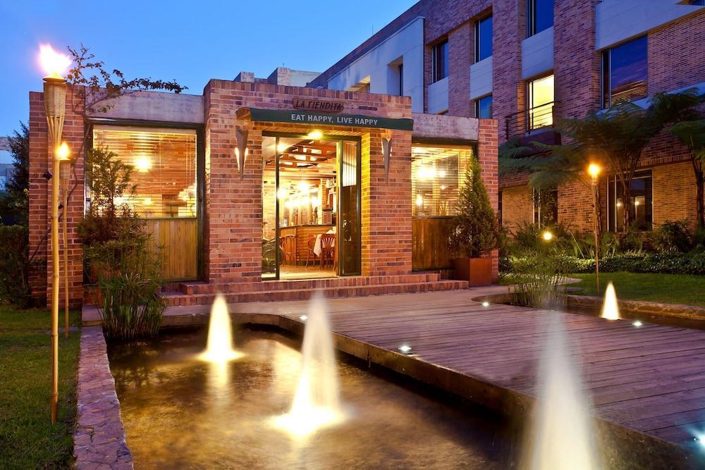 Hotel Habitel Prime Богота Экстерьер фото
